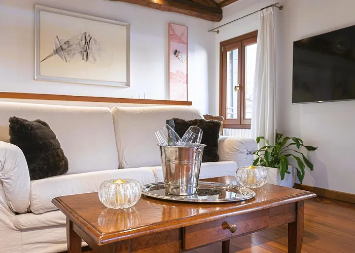 아파트 San Marco Luxury Loft With Terrace 베니스