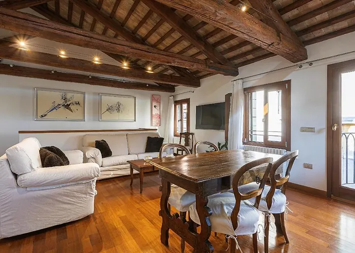 아파트 San Marco Luxury Loft With Terrace *