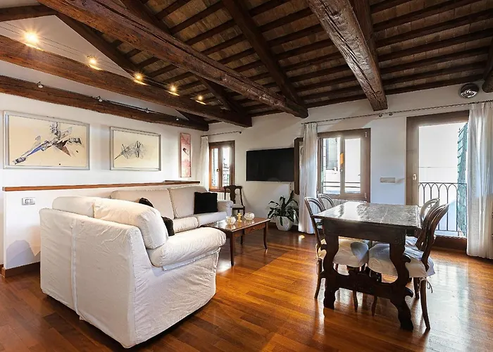 아파트 San Marco Luxury Loft With Terrace *